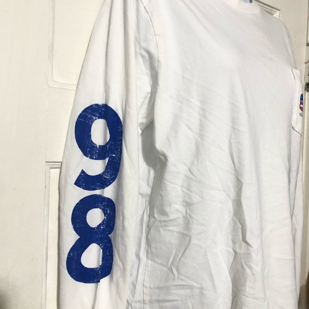 🛑sold🛑Vineyard Vines USA Flag Whale Long Sleeve Shirt - Picture 5 of 7